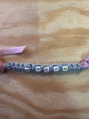 Portachiavi in lana con scritta