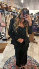 Gonna in raso con pizzo