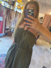 Tuta intera con scollo arricciato