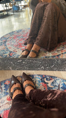 Ballerine a punta con borchie laterali