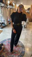 Tuta intera con collo arricciato